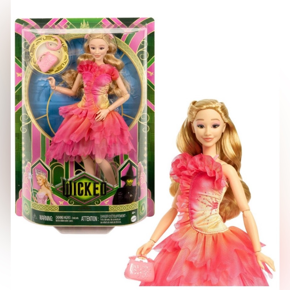 Wicked Glinda 11" Fashion
Doll with Removable Fashions and Accessories